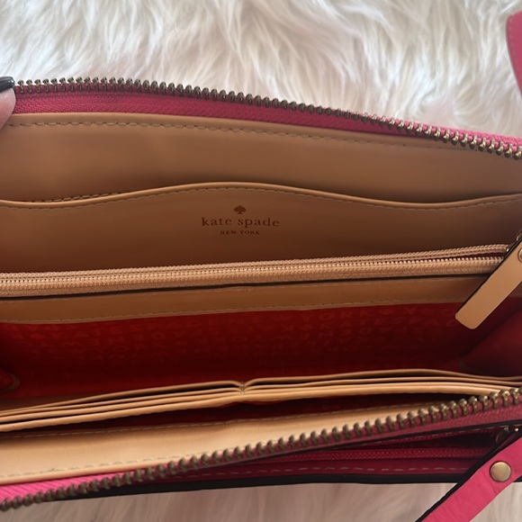 Kate Spade wallet wristlet pink - Picture 5 of 5